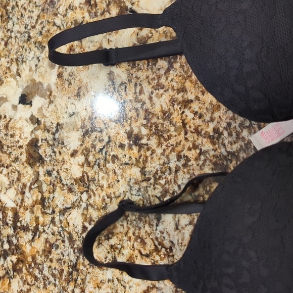 Victoria's Secret Pink Wear Everywhere T-shirt Lightly Lined Bra 34d Black Print - Picture 5 of 10